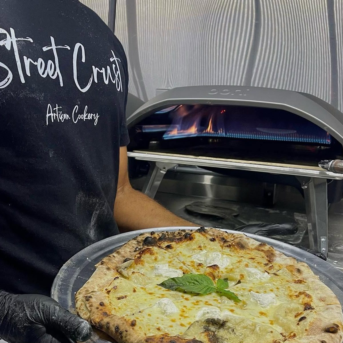 Your International Plaza Pizza Stop