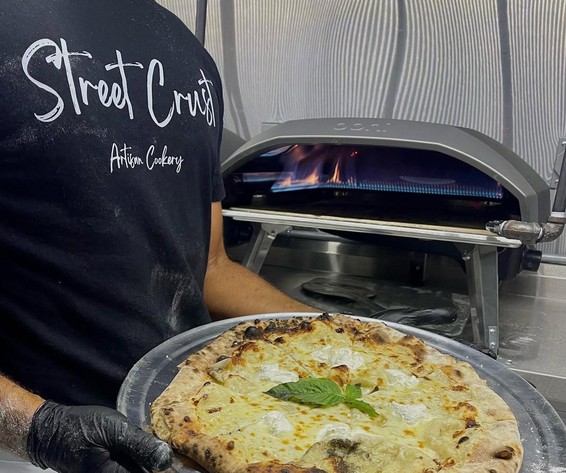 Your International Plaza Pizza Stop