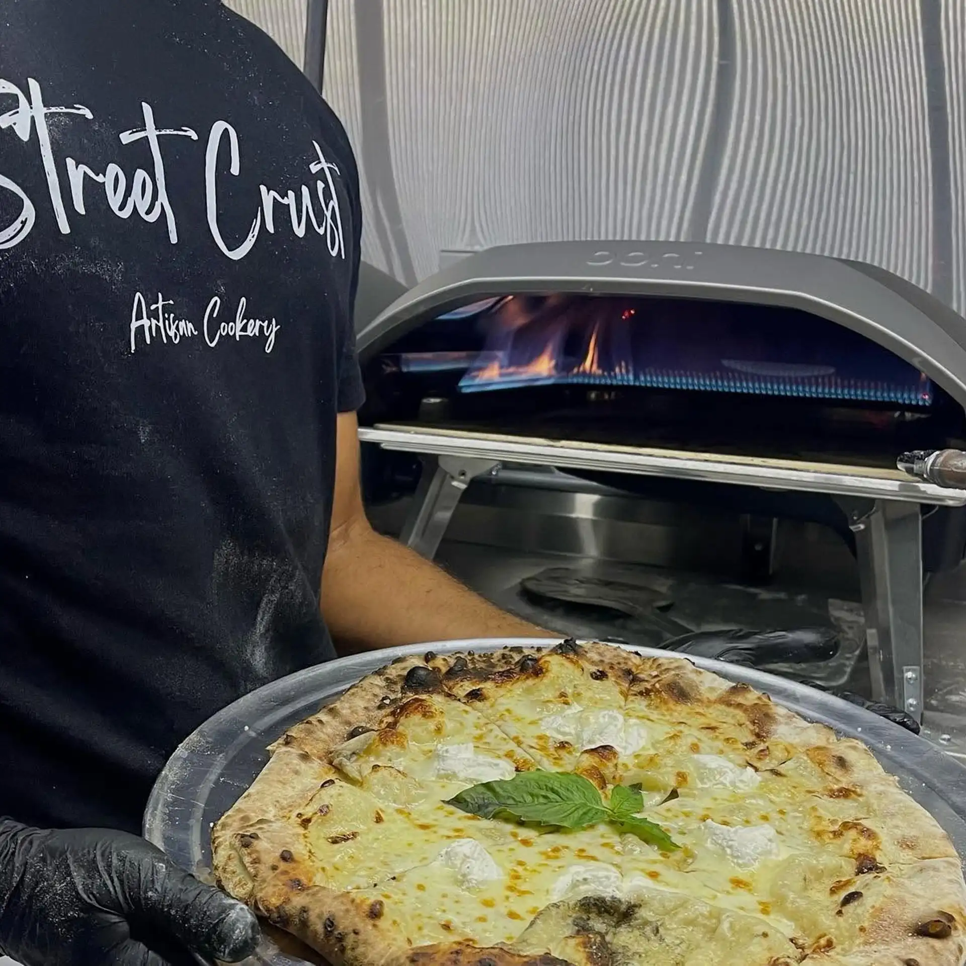 Your International Plaza Pizza Stop